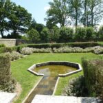 L’Athanor et jardin médiéval de la Fontaine de vie au château de Bois-Orcan