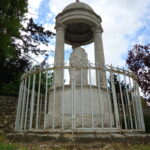 Monument funéraire de Pierre-Seyer