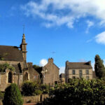 Ruines du château de Perrien