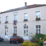 Croix du 17s au nord-ouest du village