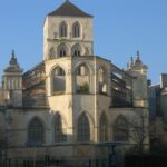 Eglise du Vieux-Saint-Sauveur ou église Saint-Sauveur-du-Marché (ancienne halle au beurre)