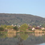 Croix de 1633 au centre du village