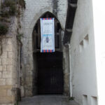 Entrée des Caves peintes