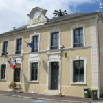 Croix du 17s au nord-ouest du village