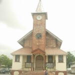 Eglise paroissiale dédiée à Saint-Laurent