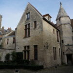 Ancienne Hôtellerie du Dauphin, dite Cour du Change