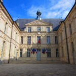 Hôtel de ville