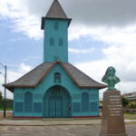 Eglise paroissiale Saint-Joseph-de-Mana et son presbytère