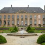 Ancienne collégiale de Toussaint