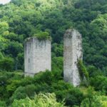 Ruines des tours de Carbonnières