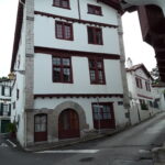 Maison Neria