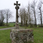 Croix de chemin dite Croix de Bleyssoles