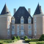 Pyramide marquant la limite entre Guyenne et Languedoc