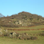 Mur crénelé dit Les Créneaux (restes)